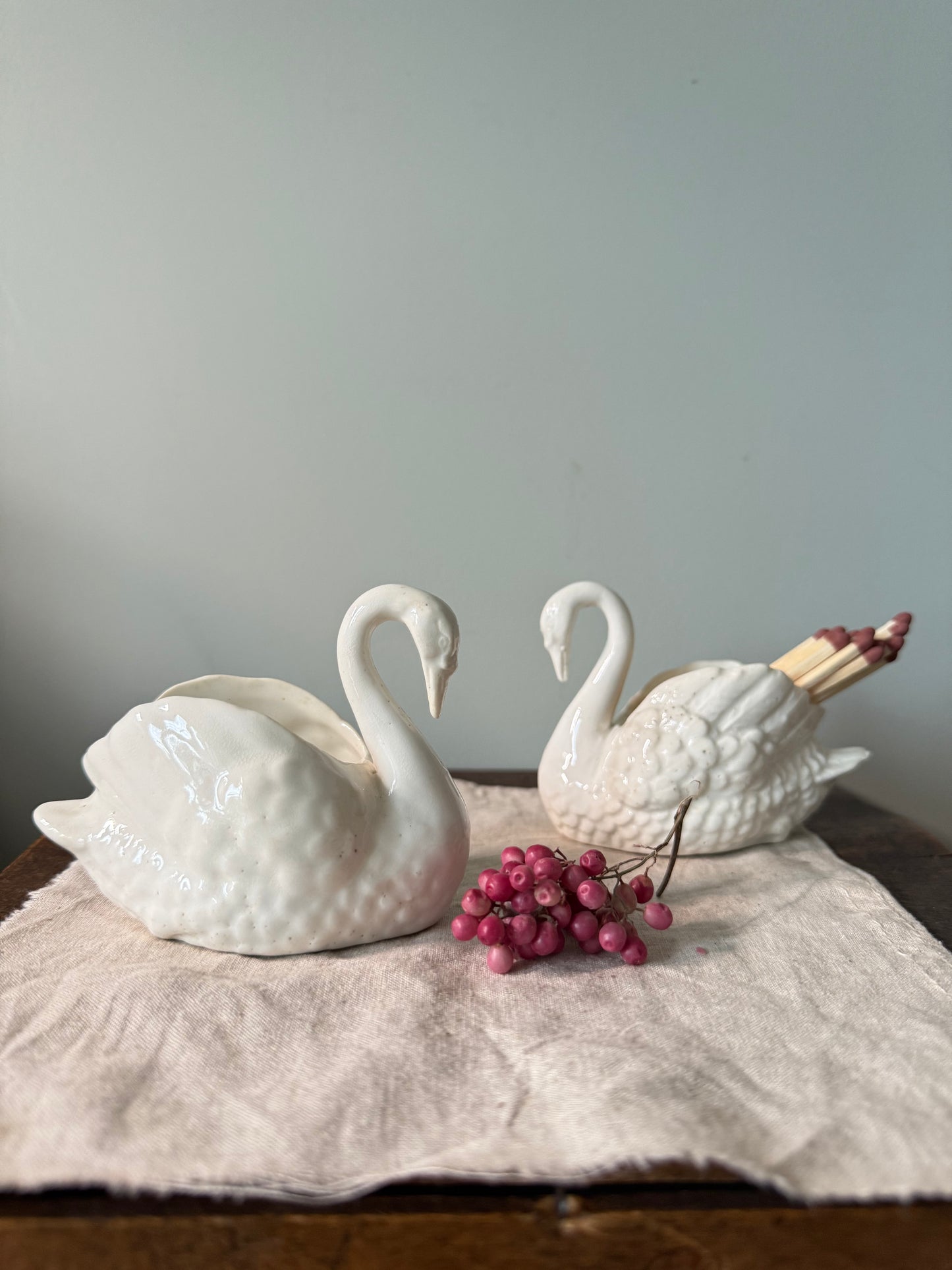 White Ceramic Swan Match Holder