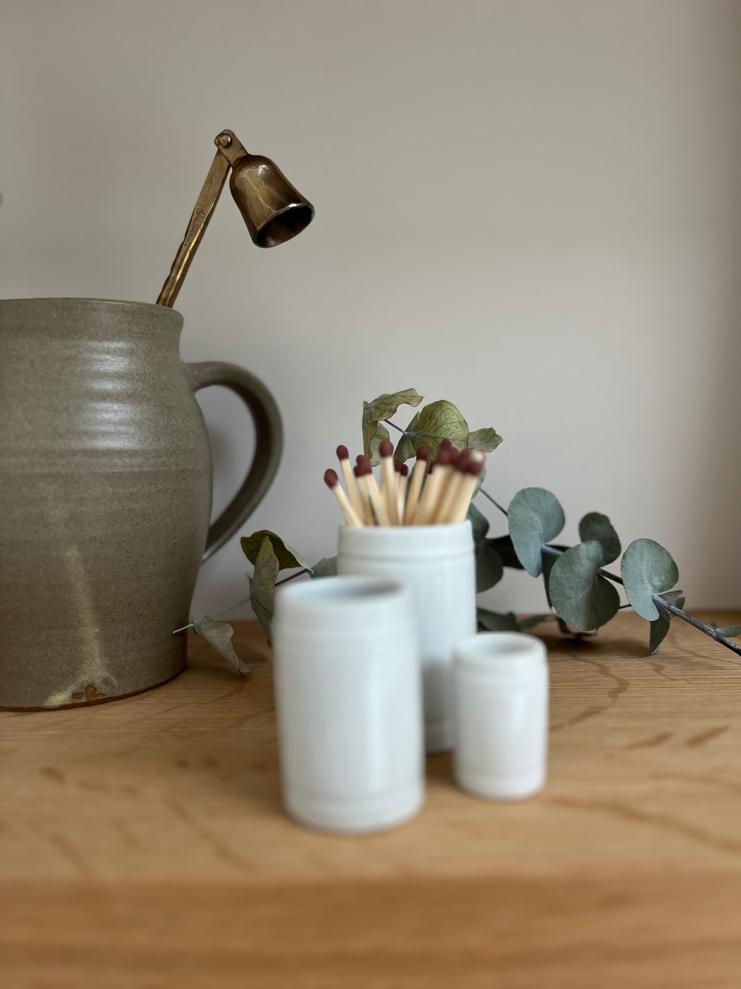 Set of 3 Small White Victorian Pots – Perfect Match Holders SET 2