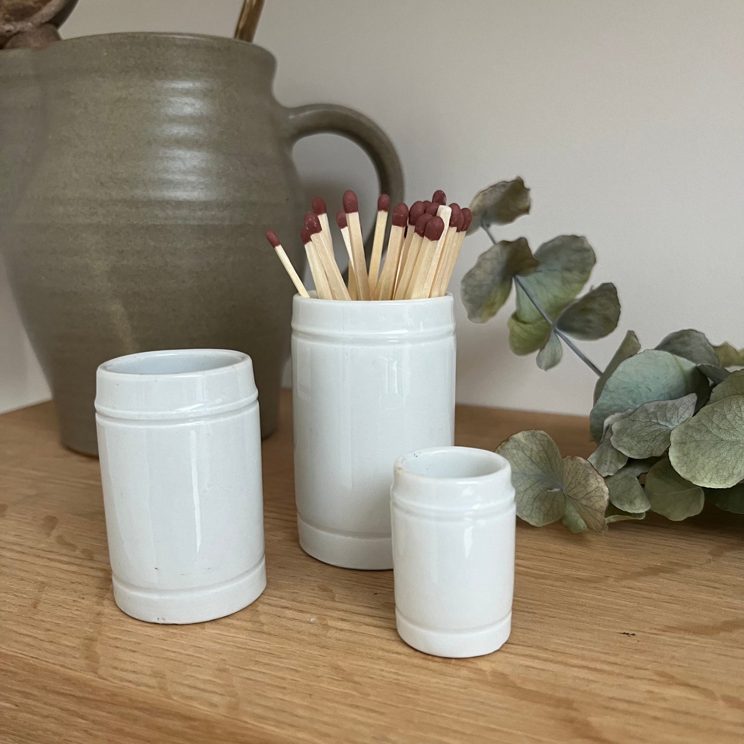 Set of 3 Small White Victorian Pots – Perfect Match Holders SET 2